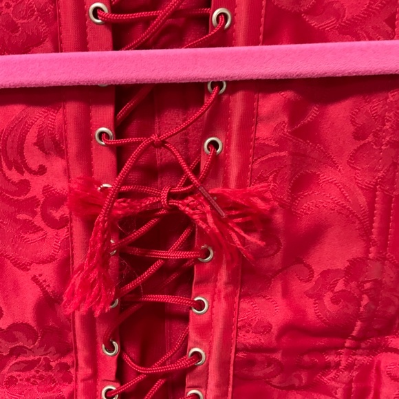 Valentines Day 💕Red Corsette - Picture 4 of 5